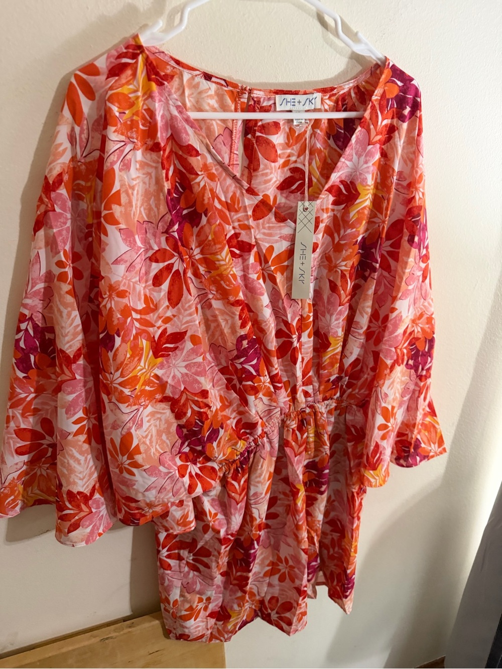 NWT She + Sky Pink Size 1x Oversized n Orange & Red Floral Romper